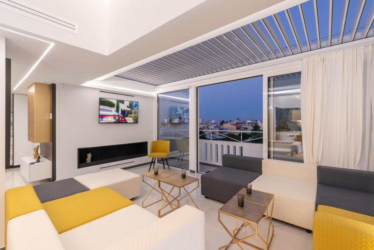 H Experience Spectacular Rooftop Loft イラクリオン エクステリア 写真